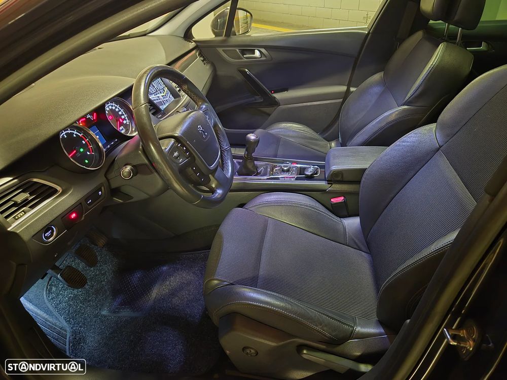 Peugeot 508 SW 2.0 HDi Allure - 25