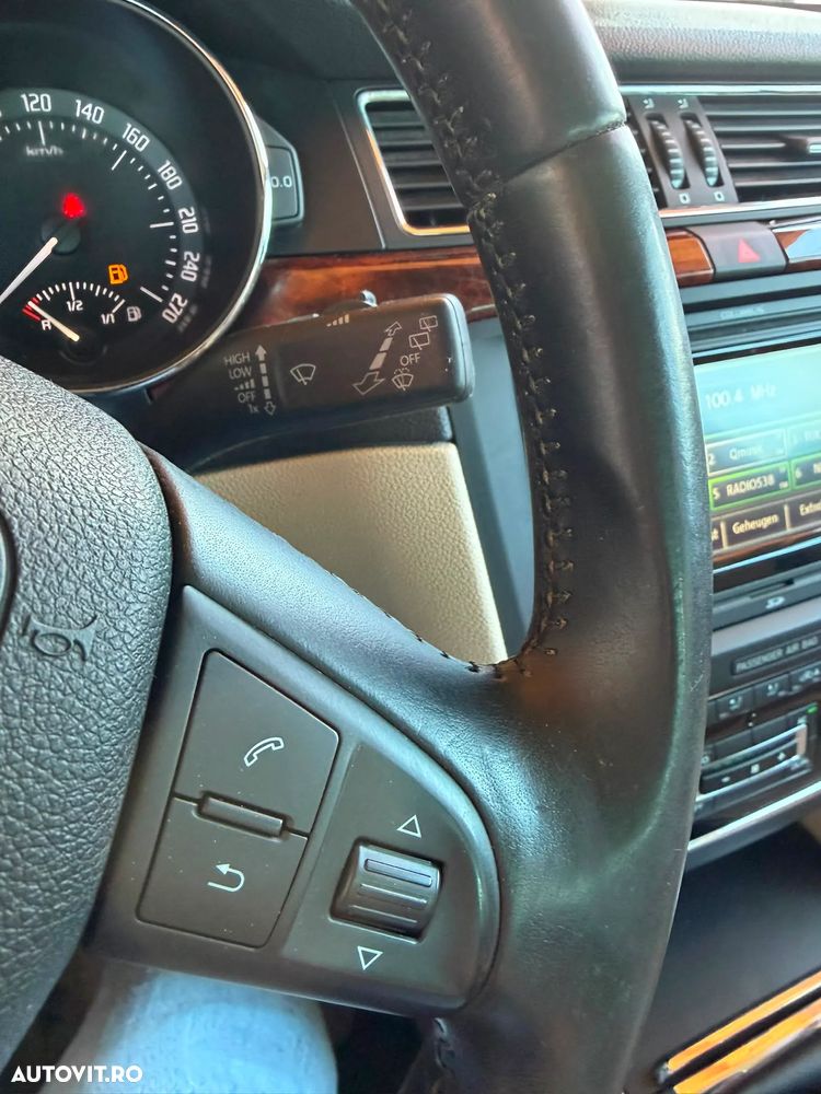 Skoda Superb 2.0 TDI Elegance - 15
