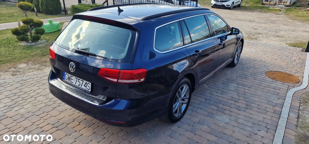 Volkswagen Passat - 3