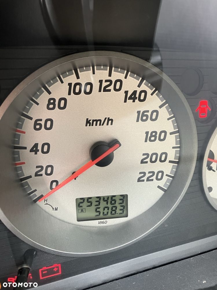 Nissan X-Trail 2.0 Comfort - 31