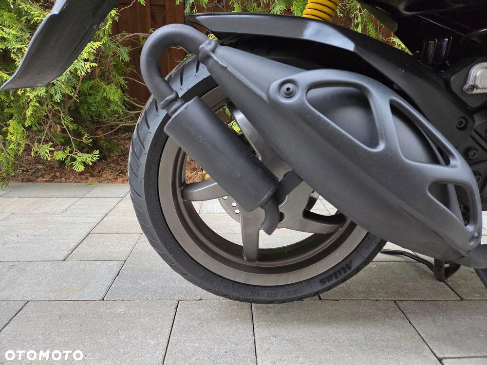 Aprilia SR - 20