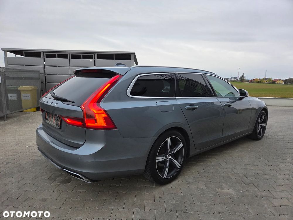 Volvo V90 - 5