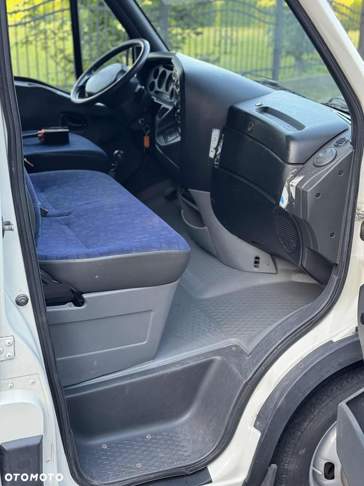 Iveco Daily Doka 40C14 - 7 OSOBOWY - 38