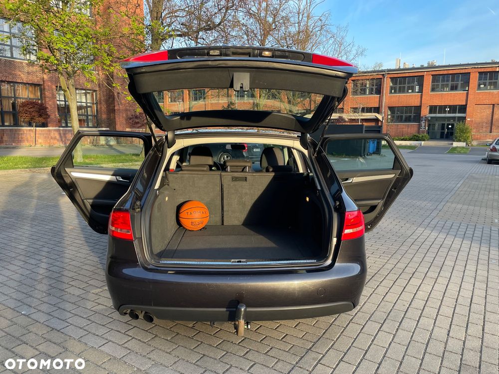 Audi A4 Avant - 8