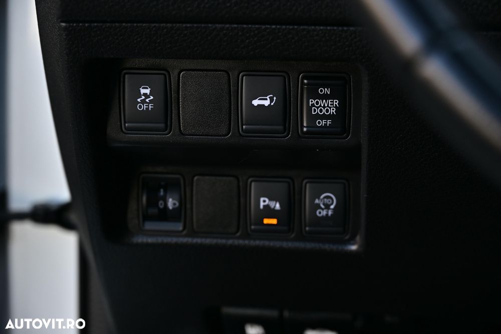 Nissan X-Trail 1.6 dCi ALL-MODE 4x4i Tekna - 17