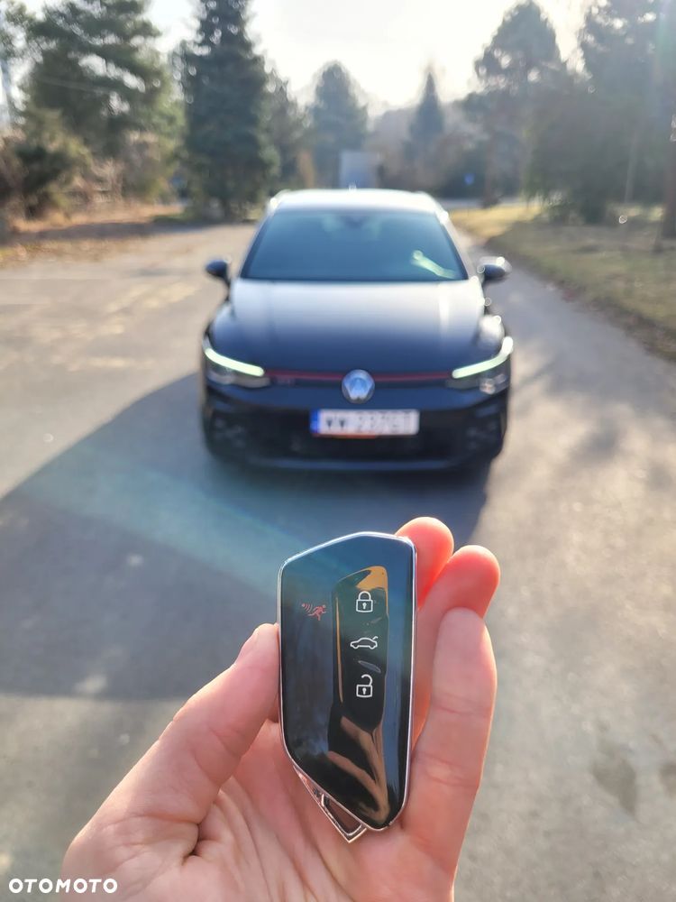 Volkswagen Golf 2.0 TSI OPF GTI - 3