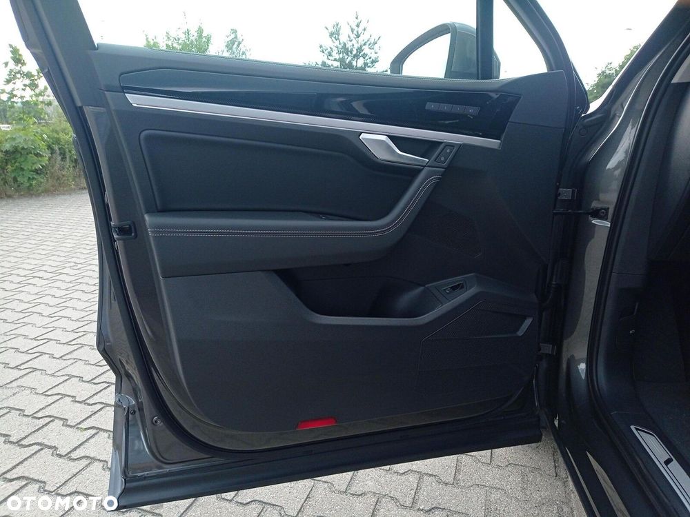 Volkswagen Touareg 3.0 V6 TDI 4Motion Elegance - 10