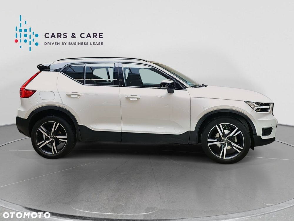 Volvo XC 40 T3 R-Design - 27