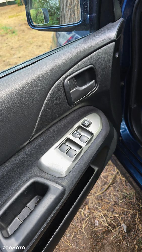 Mitsubishi Lancer - 16