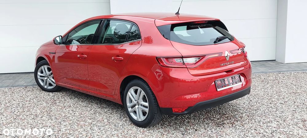 Renault Megane 1.2 Energy TCe Life - 9