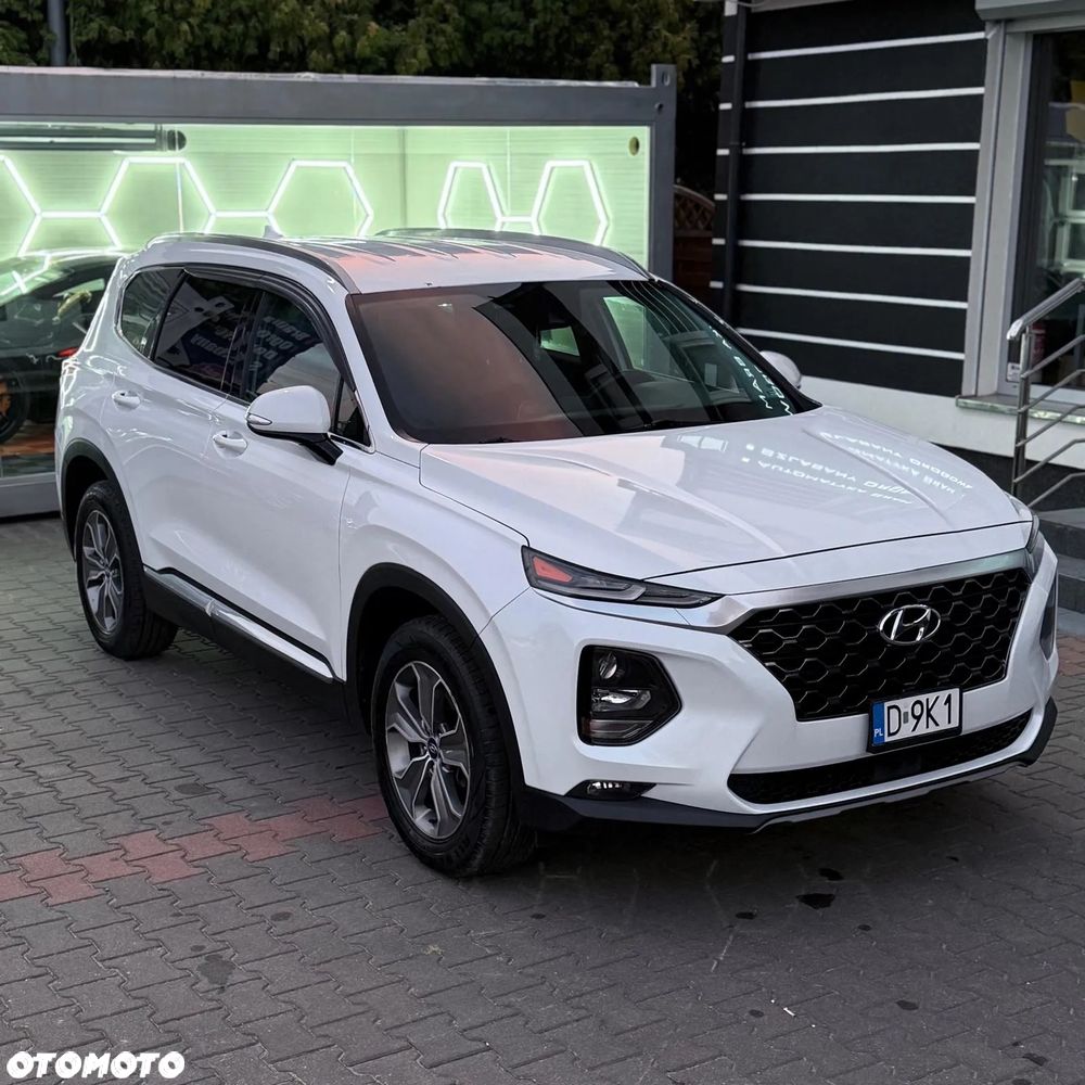 Hyundai Santa Fe - 3