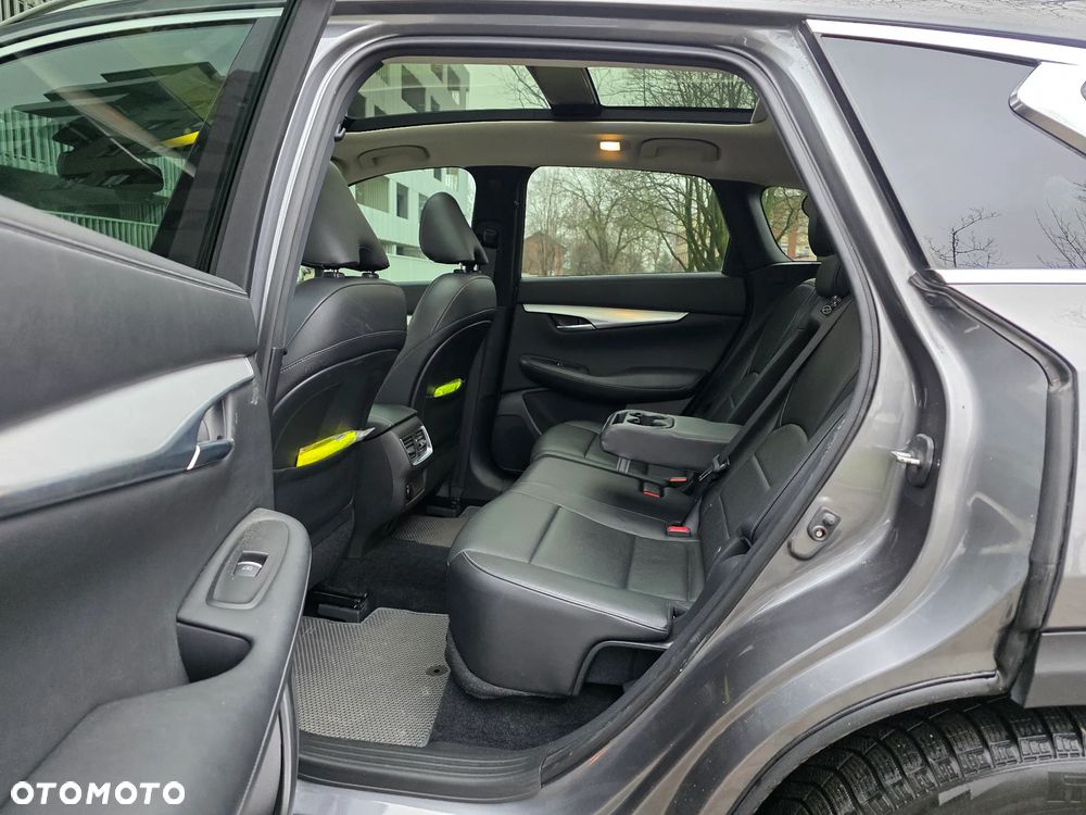 Infiniti QX50 - 24