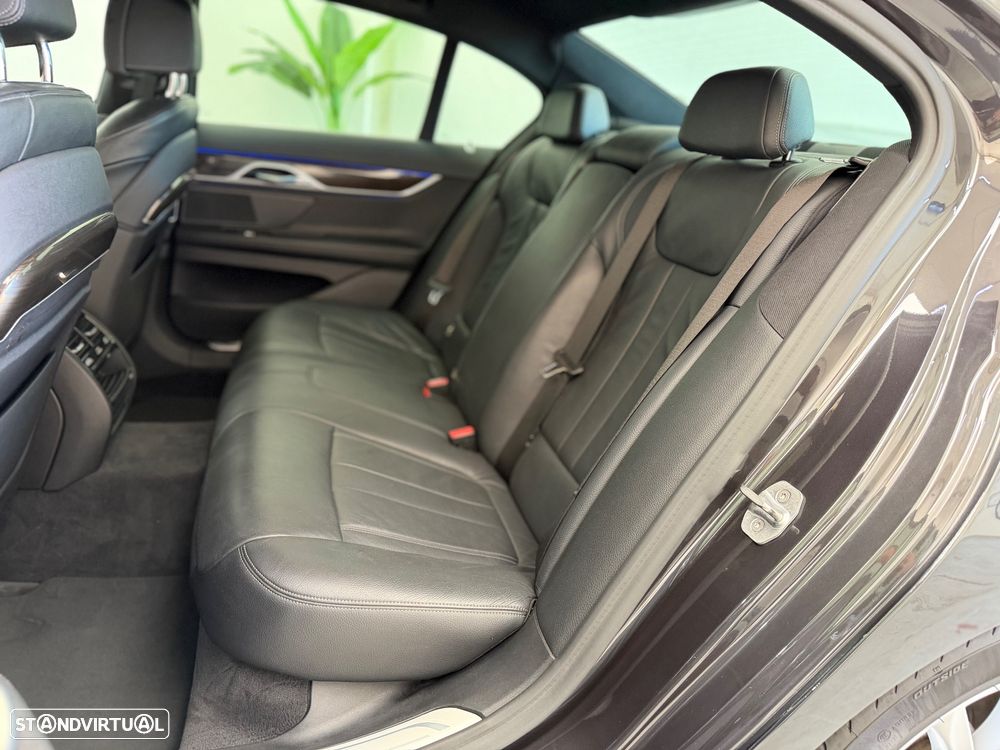 BMW 730 d Auto - 8