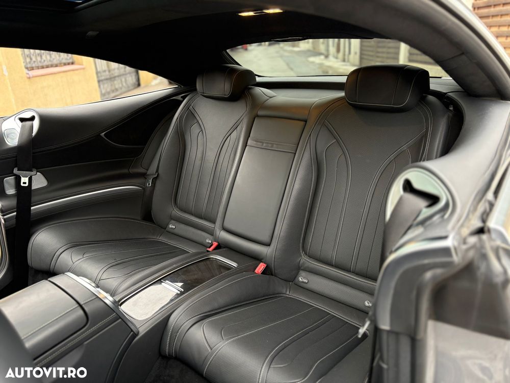 Mercedes-Benz S 500 4MATIC Aut - 8