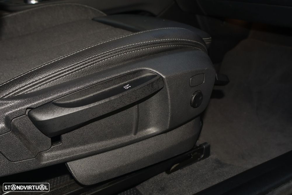 BMW X2 25 e xDrive Pack M - 12