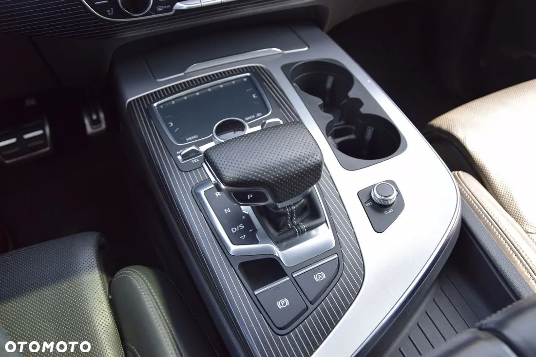 Audi SQ7 4.0 TDI Quattro Tiptronic - 19