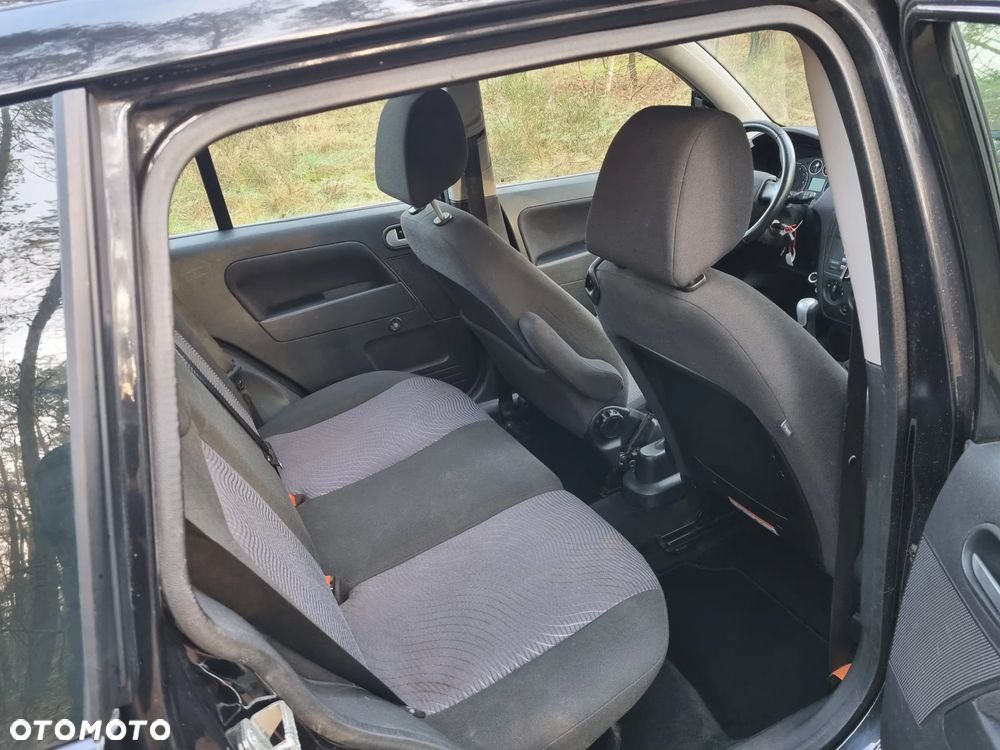 Ford Fusion 1.6 Elegance - 16