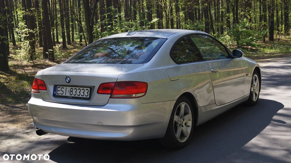 BMW Seria 3 320d - 9