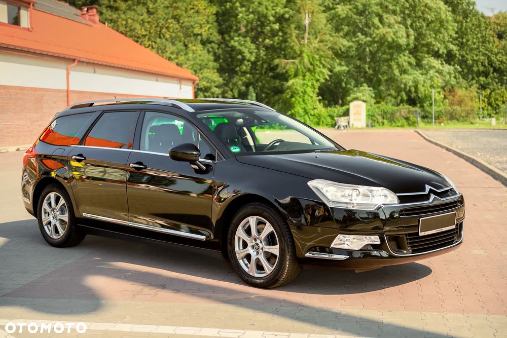 Citroën C5 Tourer HDi 170 Biturbo FAP Exclusive - 8