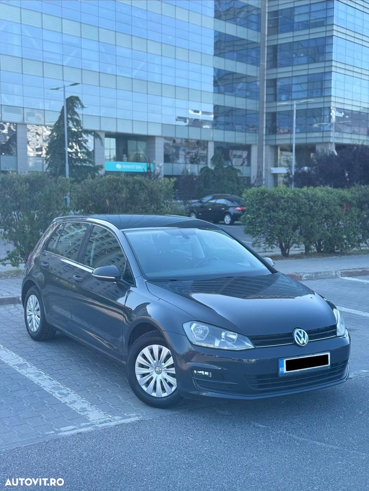 Volkswagen Golf 1.2 TSI BMT Comfortline - 1