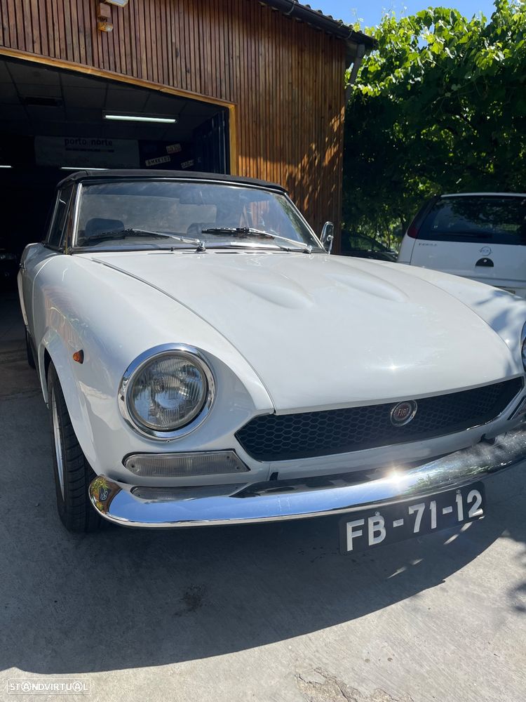 Fiat 124 Spider - 1