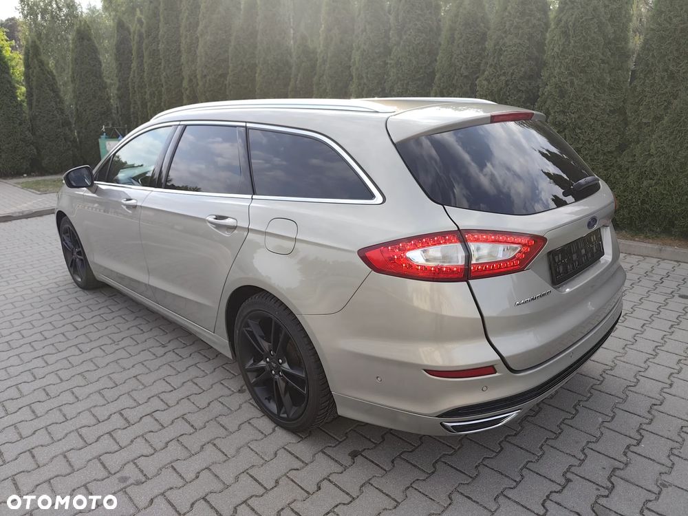 Ford Mondeo 2.0 TDCi STart-Stopp PowerShift-Aut Titanium - 4