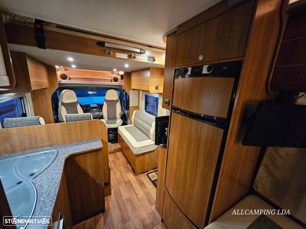 Dethleffs Globe4 LUXUS CHASSI AL-KO CAMA FRANCESA + BASCULANTE - 31