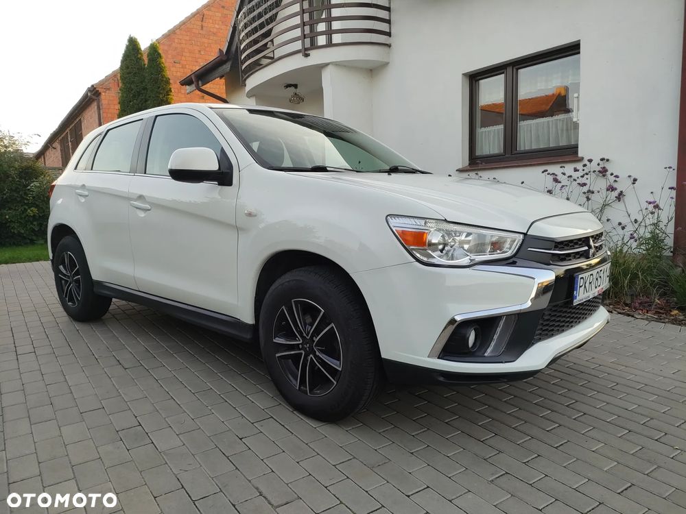 Mitsubishi ASX - 5