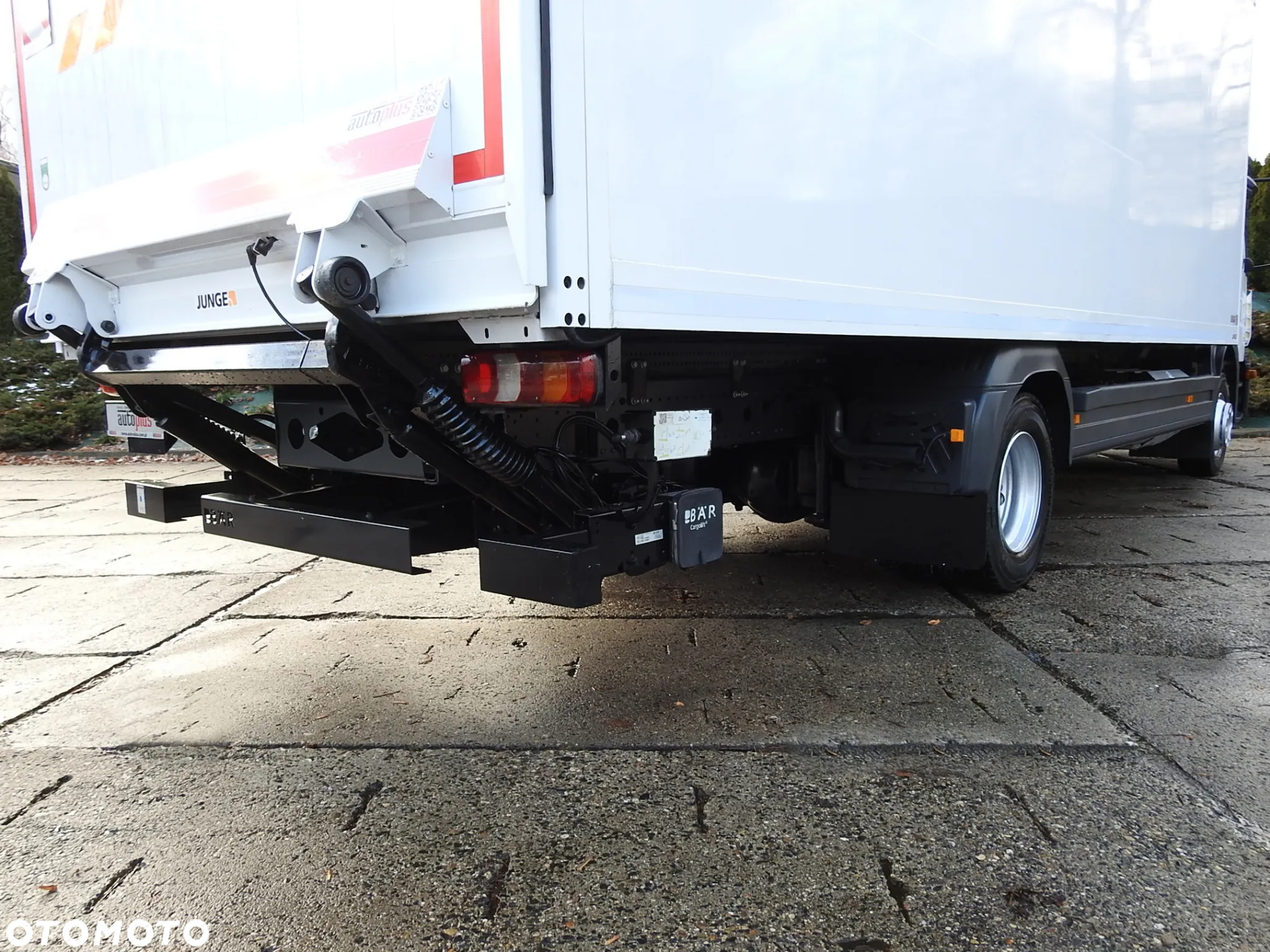 Mercedes-Benz ATEGO 12.24 KONTENER WINDA 18 PALET TEMPOMAT KLIMATYZACJA AUTOMAT BLIŹNIACZE KOŁA 7698KM [ 929526 ] - 25