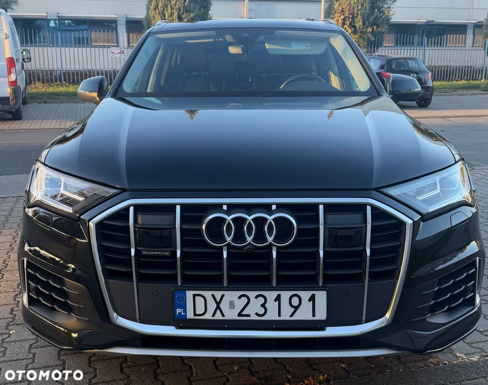Audi Q7 2022 photo 2