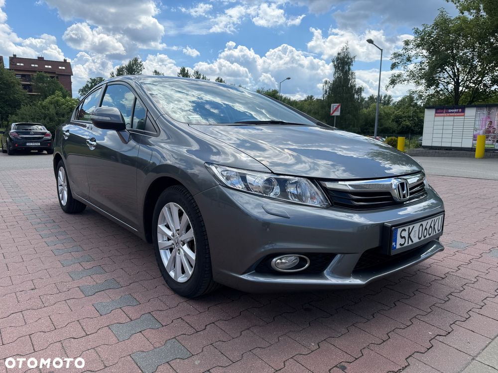 Honda Civic 1.8 Executive - 32