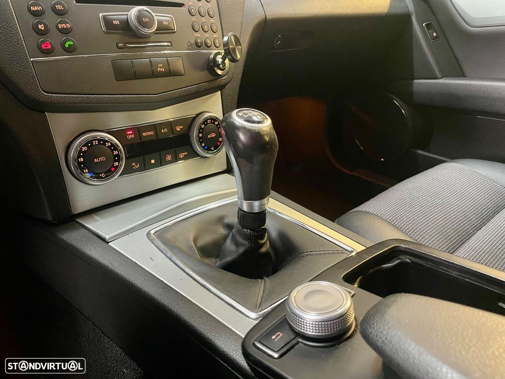 Mercedes-Benz C 250 CDi Classic J17 BlueEfficiency - 25