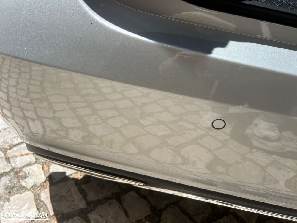 Mercedes-Benz A 180 d Urban - 23