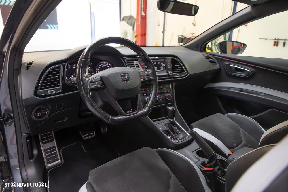 SEAT Leon SC 2.0 TSI S&S DSG Cupra 290 - 4