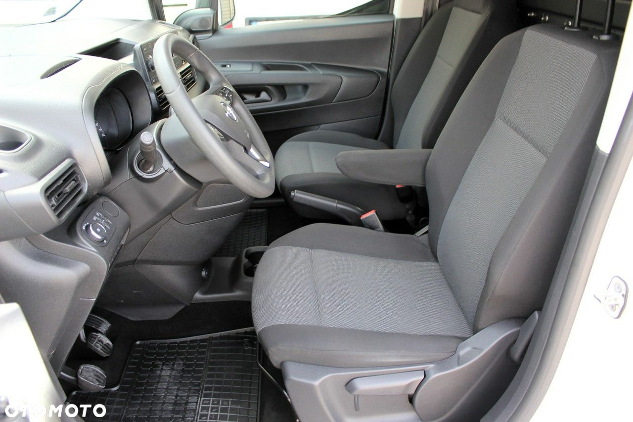 Opel Combo - 9