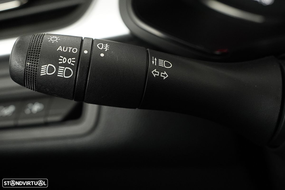 Renault Captur 1.0 TCe Techno Bi-Fuel - 17