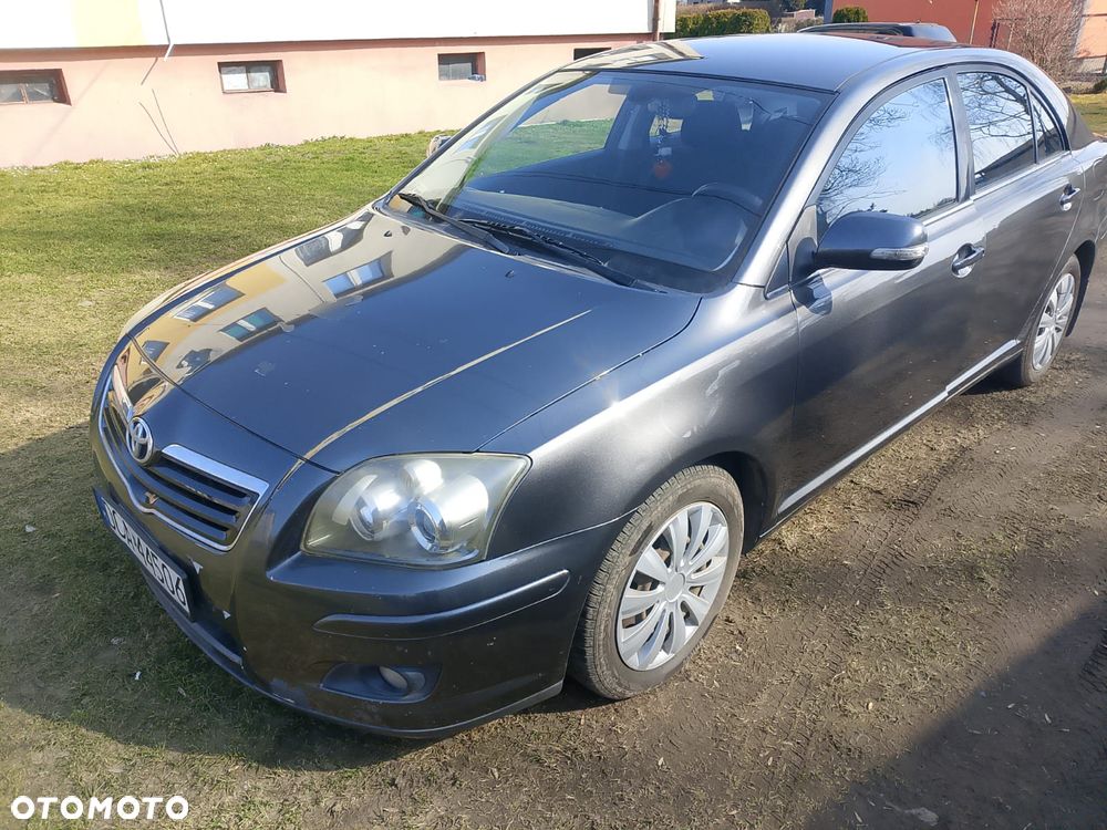 Toyota Avensis 2.0 D-4D Sol - 3