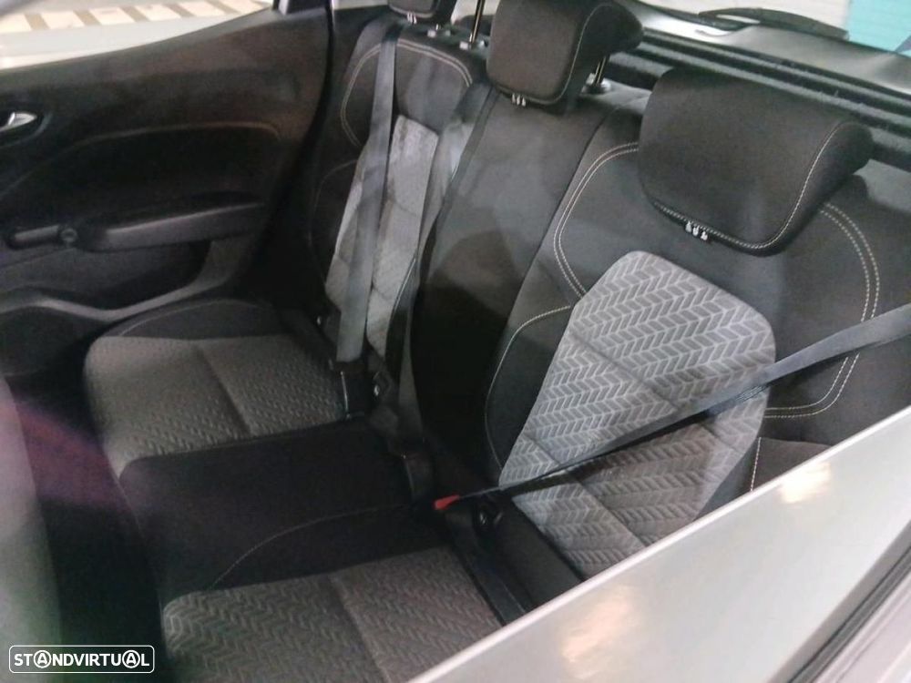 Renault Clio 1.0 TCe Limited Bi-Fuel - 4