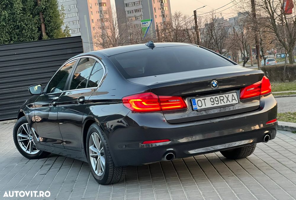 BMW Seria 5 530i Aut. Luxury Line - 5