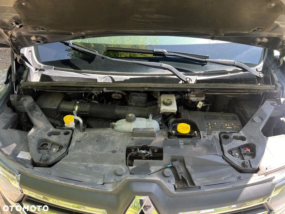 Renault Trafic - 21