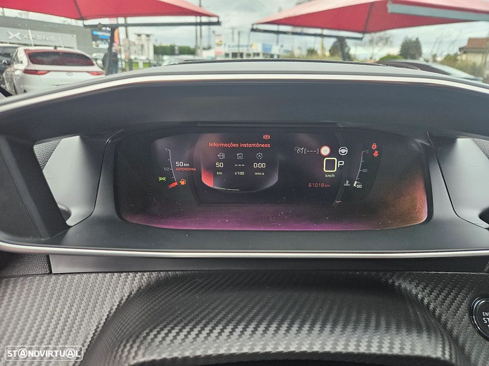 Peugeot 2008 1.2 PureTech GT EAT8 - 31