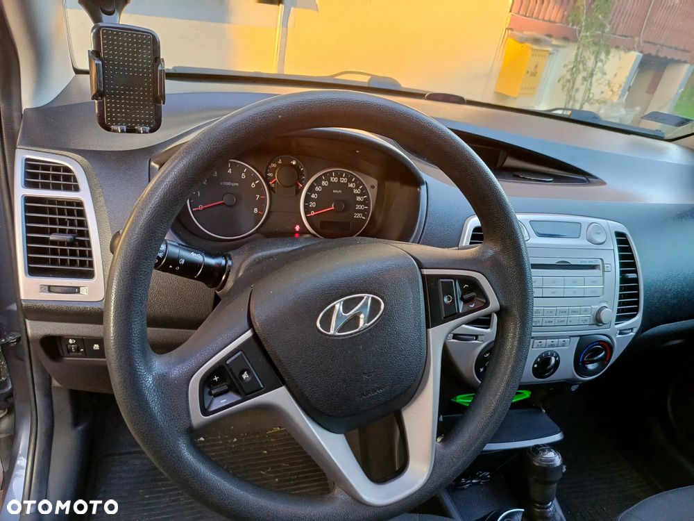 Hyundai i20 1.2 Classic EU5 - 14