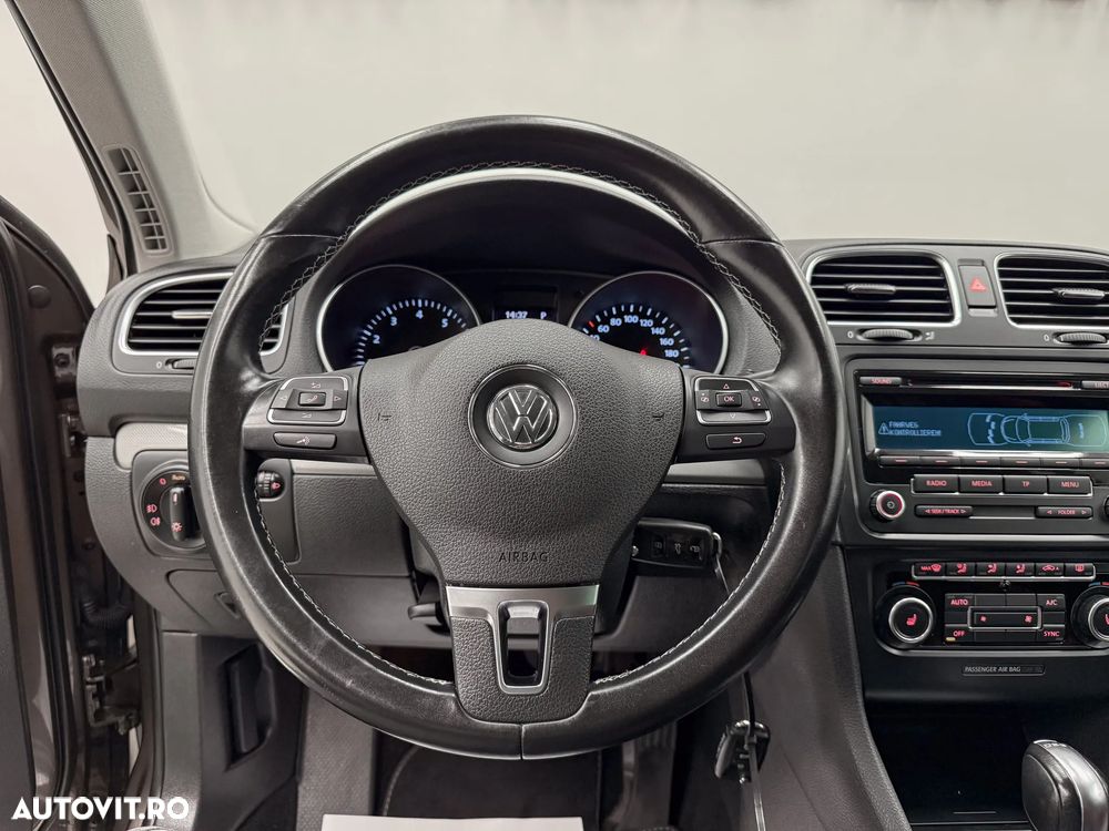 Volkswagen Golf 1.4 TSI DSG MATCH - 26