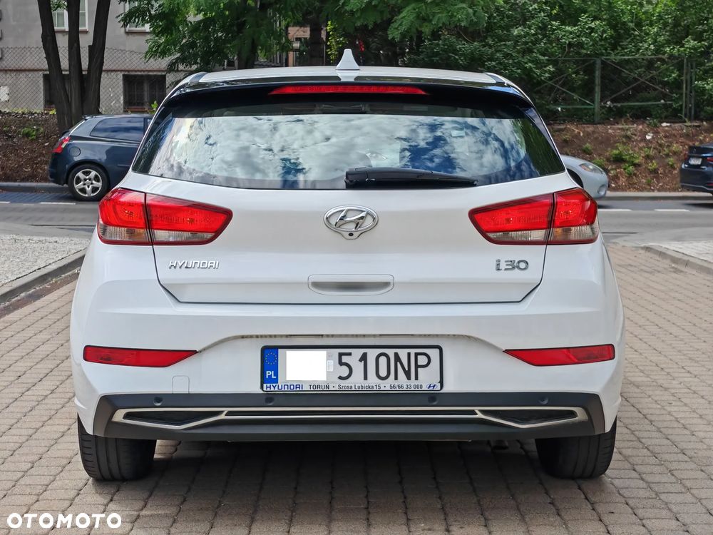 Hyundai i30 1.5 DPI Modern - 6
