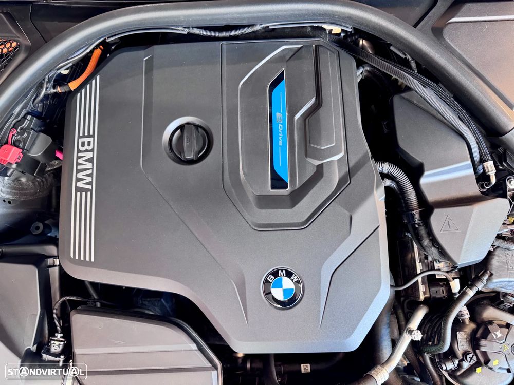 BMW 320 e Touring Corporate Edition Auto - 7