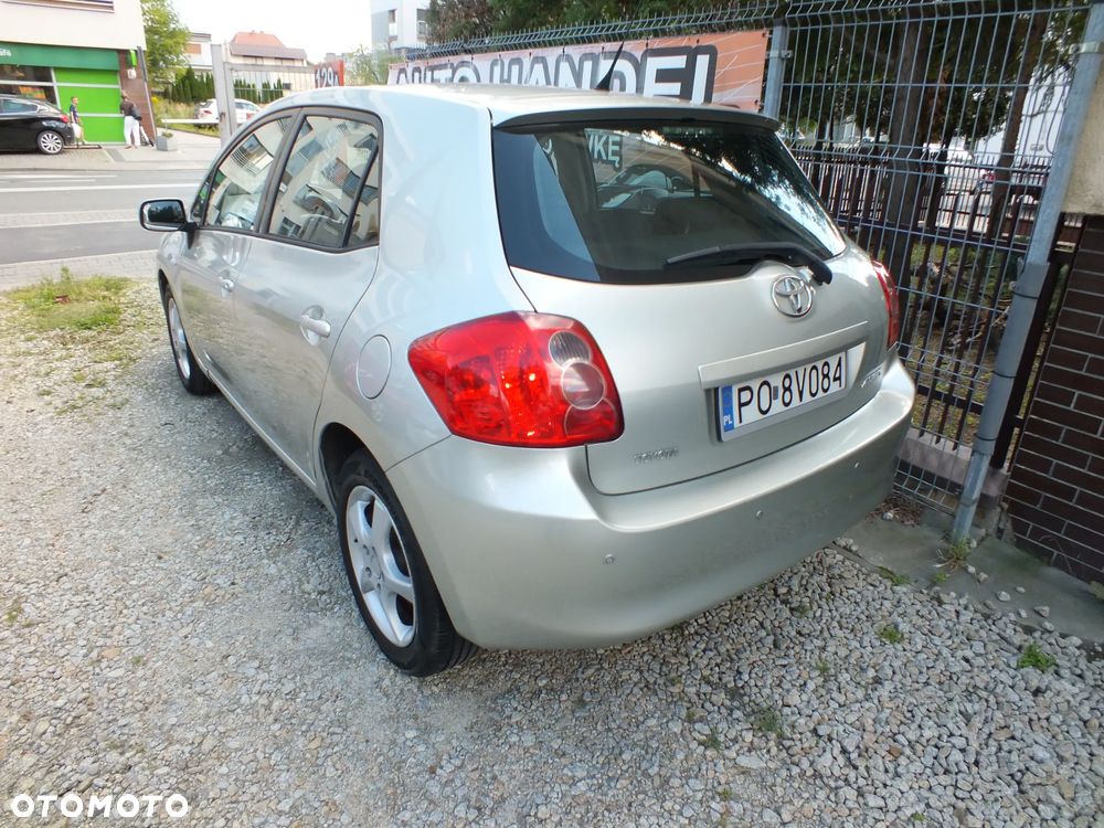 Toyota Auris - 3