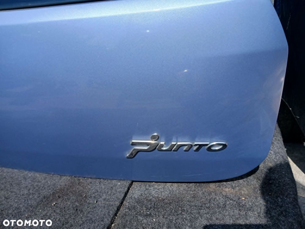 Fiat Grande Punto Klapa bagażnika kod lakieru 457/B - 4