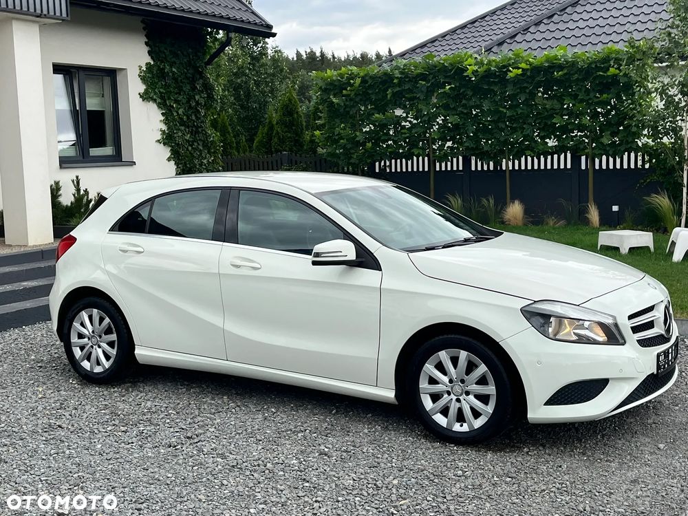 Mercedes-Benz Klasa A 180 (BlueEFFICIENCY) - 1