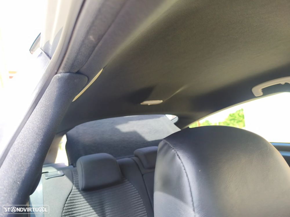 Citroën C4 1.4 16V VTR Pack - 9