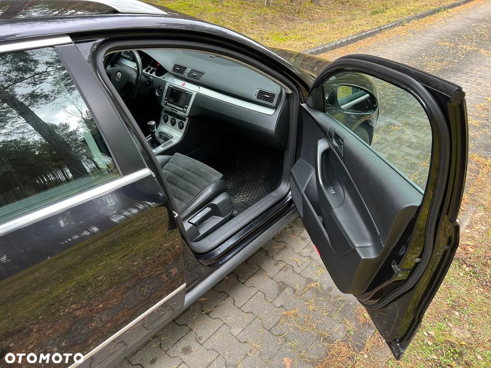 Volkswagen Passat 2.0 TDI 4Mot Highline - 11
